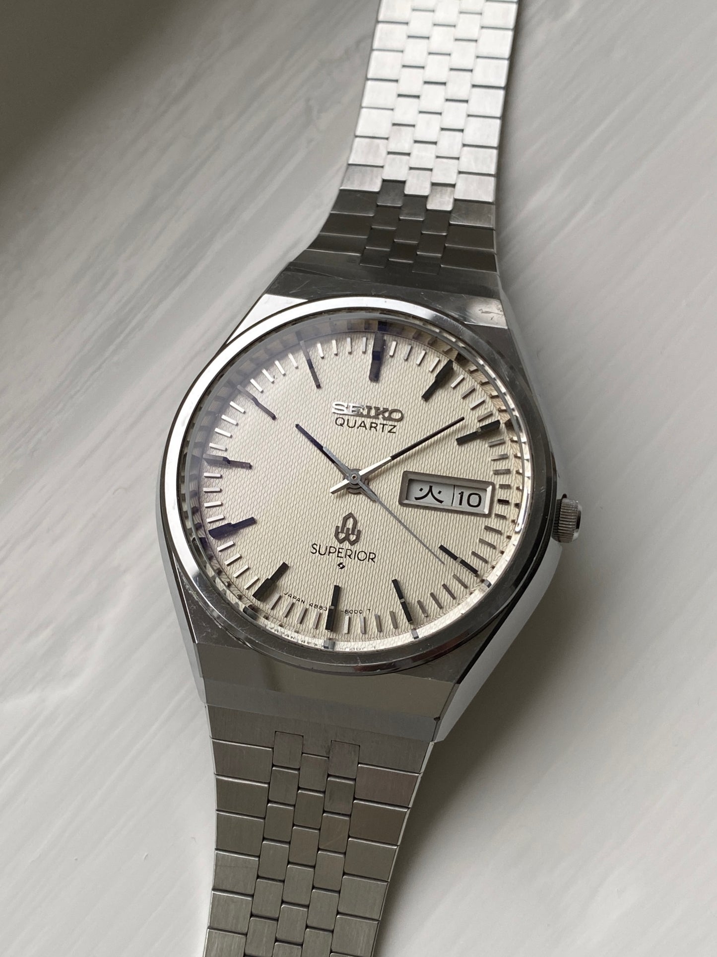Seiko Quartz Superior