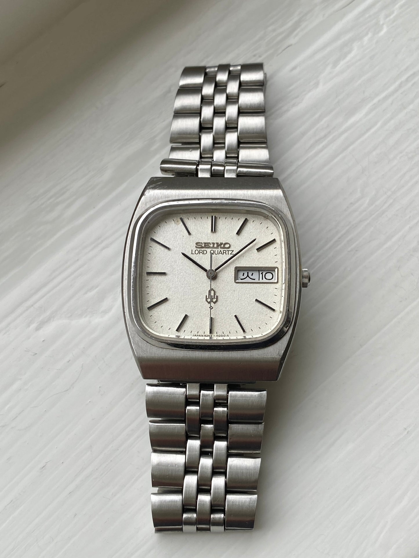 Seiko Lord Quartz 8242-5000