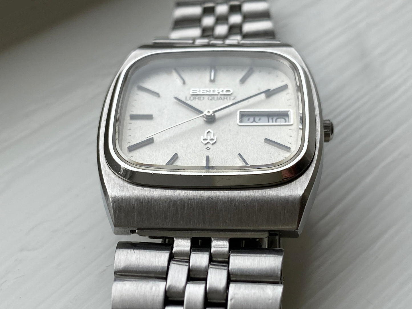 Seiko Lord Quartz 8242-5000