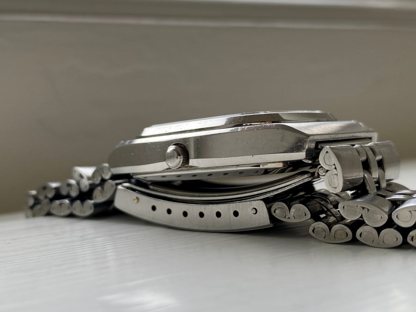 Seiko Lord Quartz 8242-5000