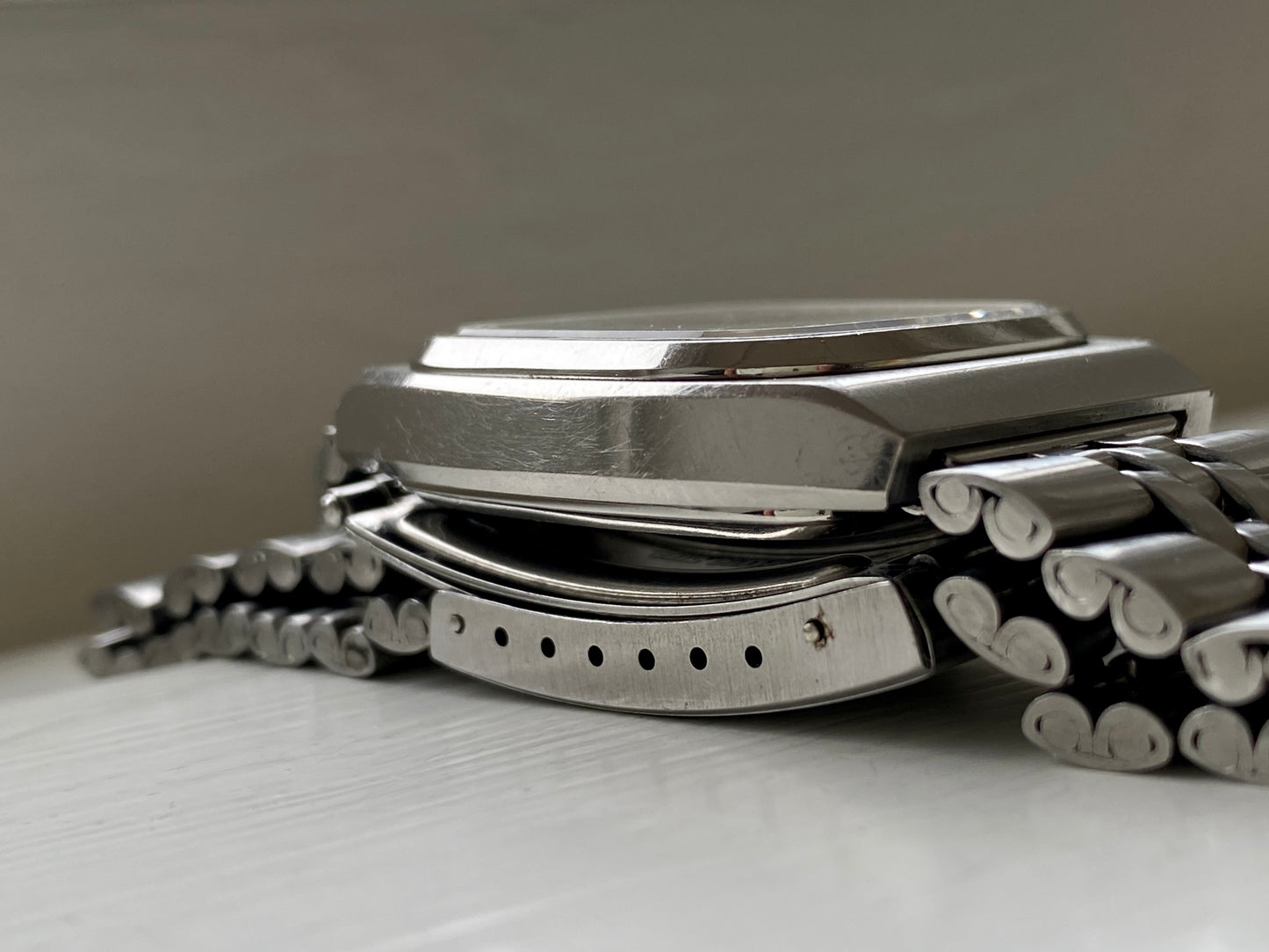 Seiko Lord Quartz 8242-5000