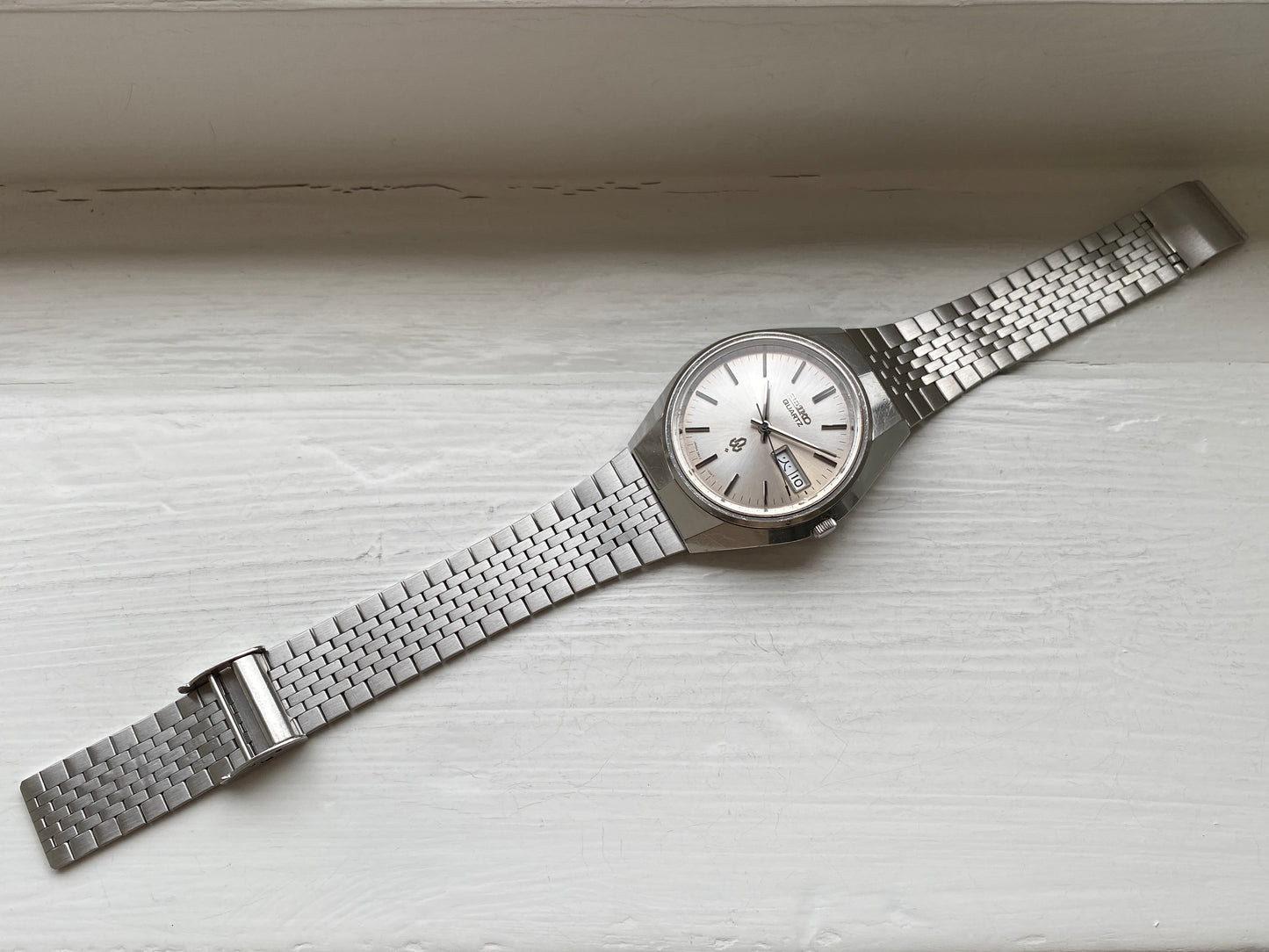 Seiko Quartz 3803-7020