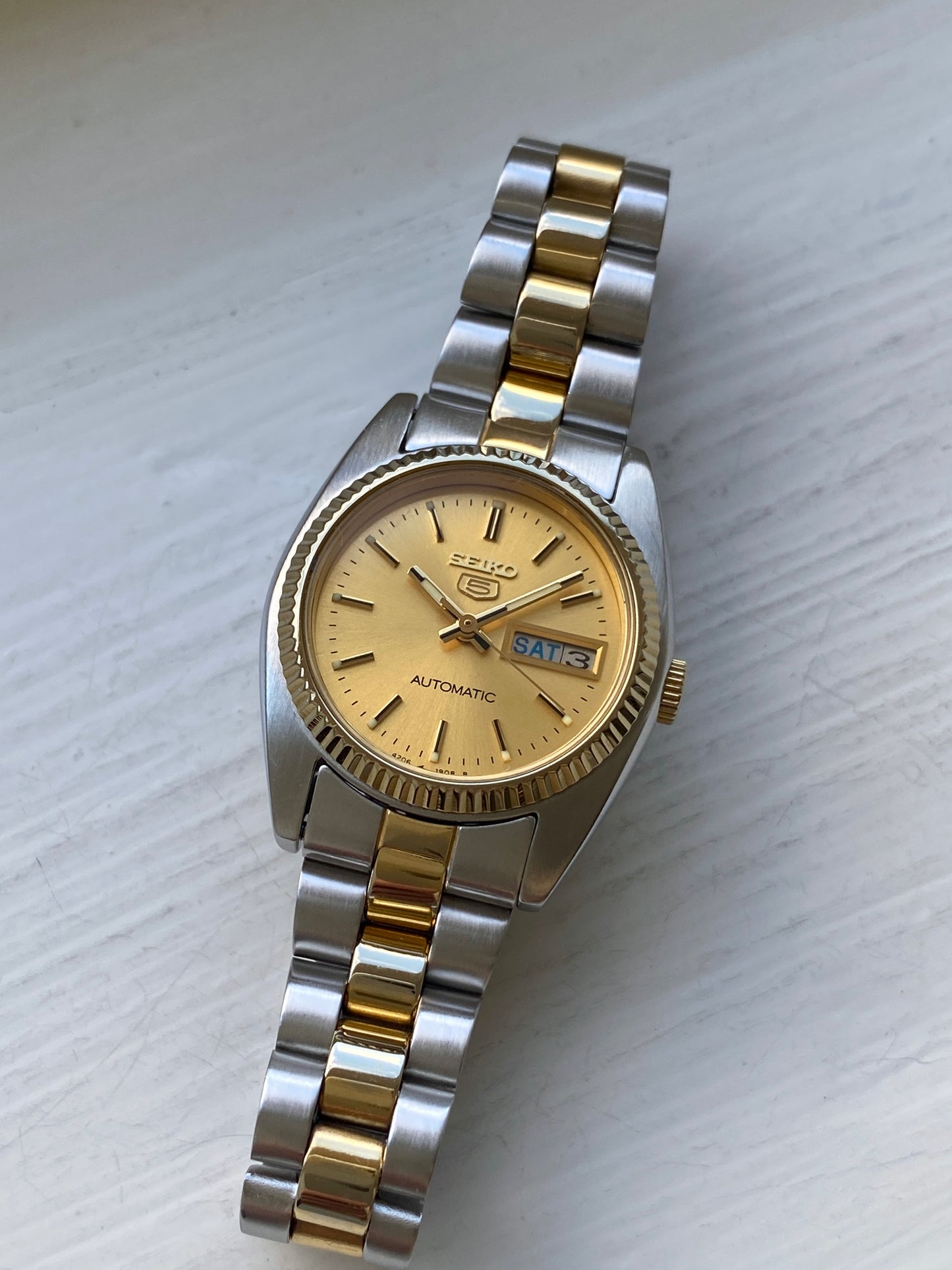 Seiko 5 4206-0510 Ladies