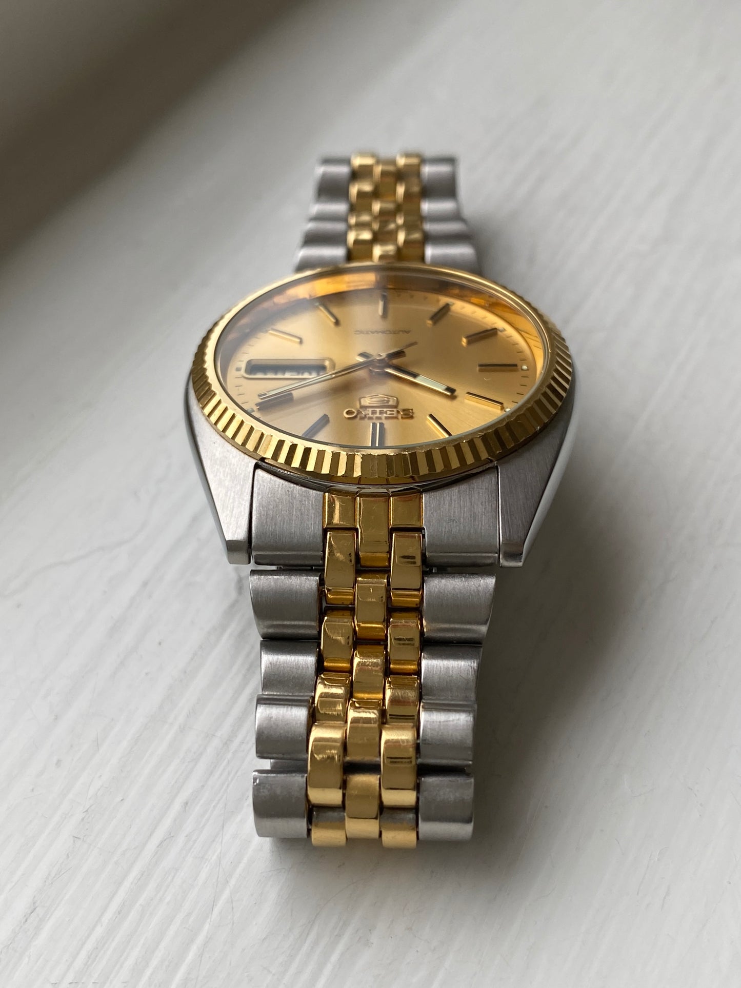 Seiko SNXJ92 7009-3110