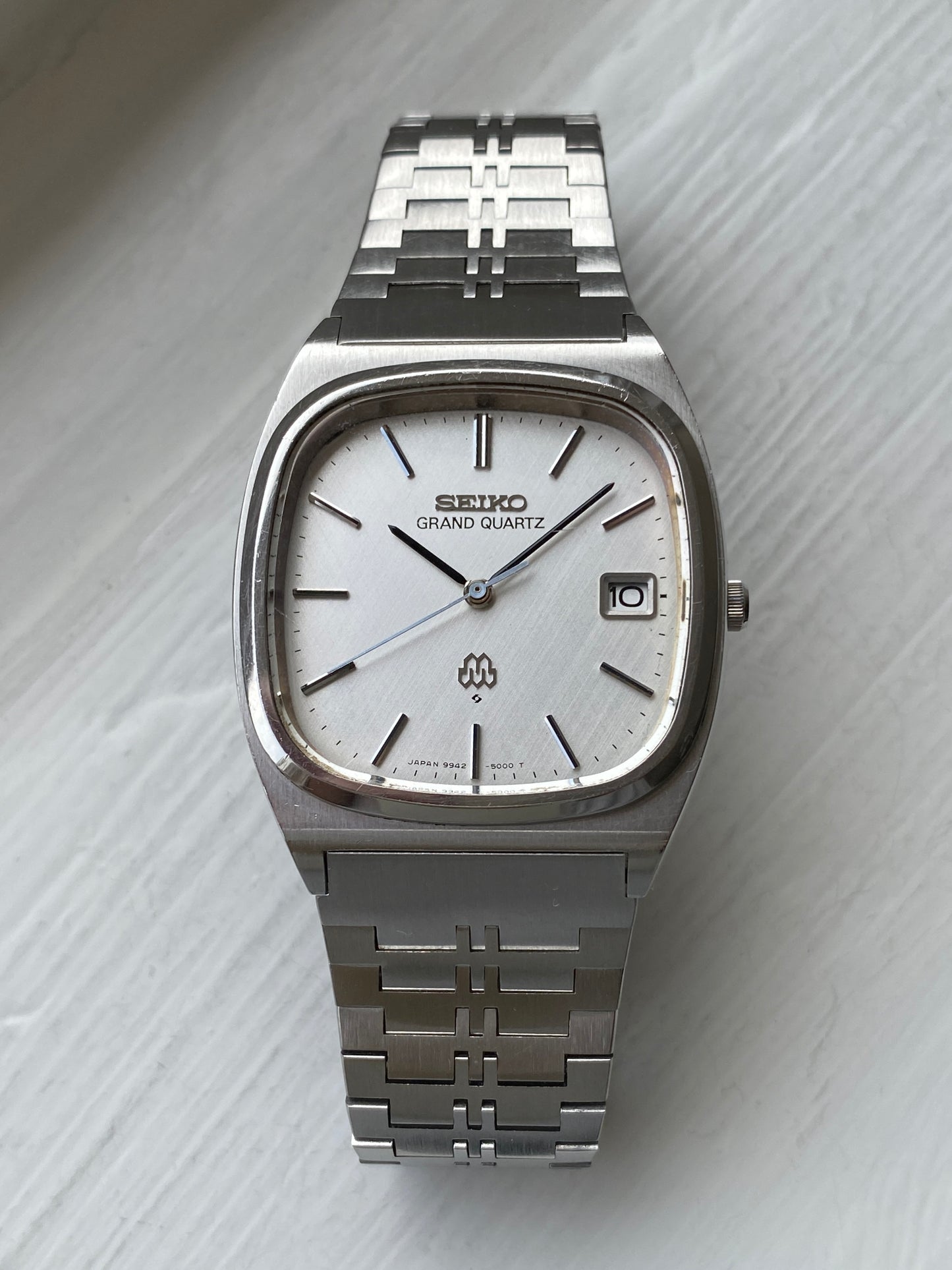 Seiko GQ 9942-5000
