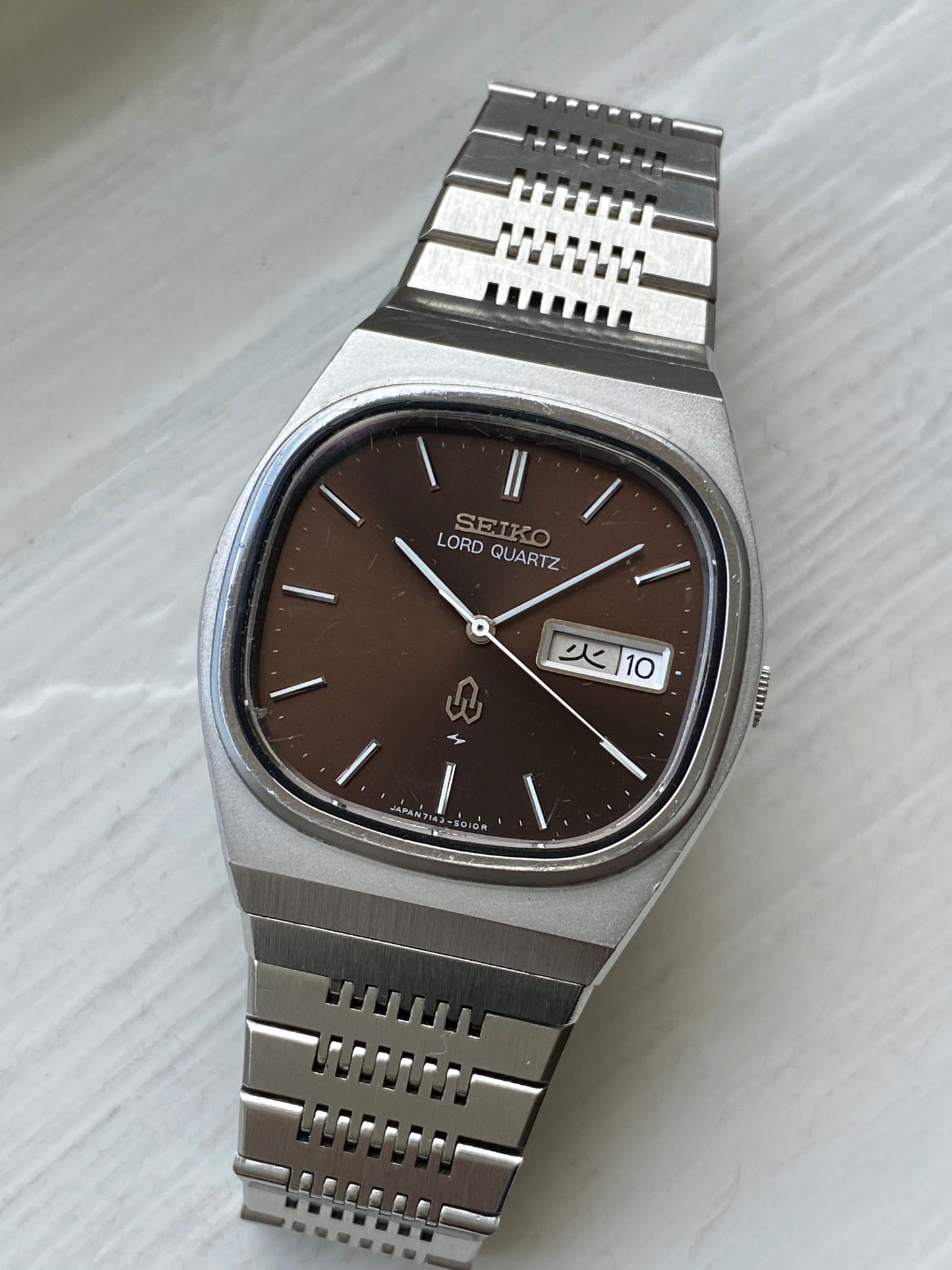 Seiko LQ 7143-5010