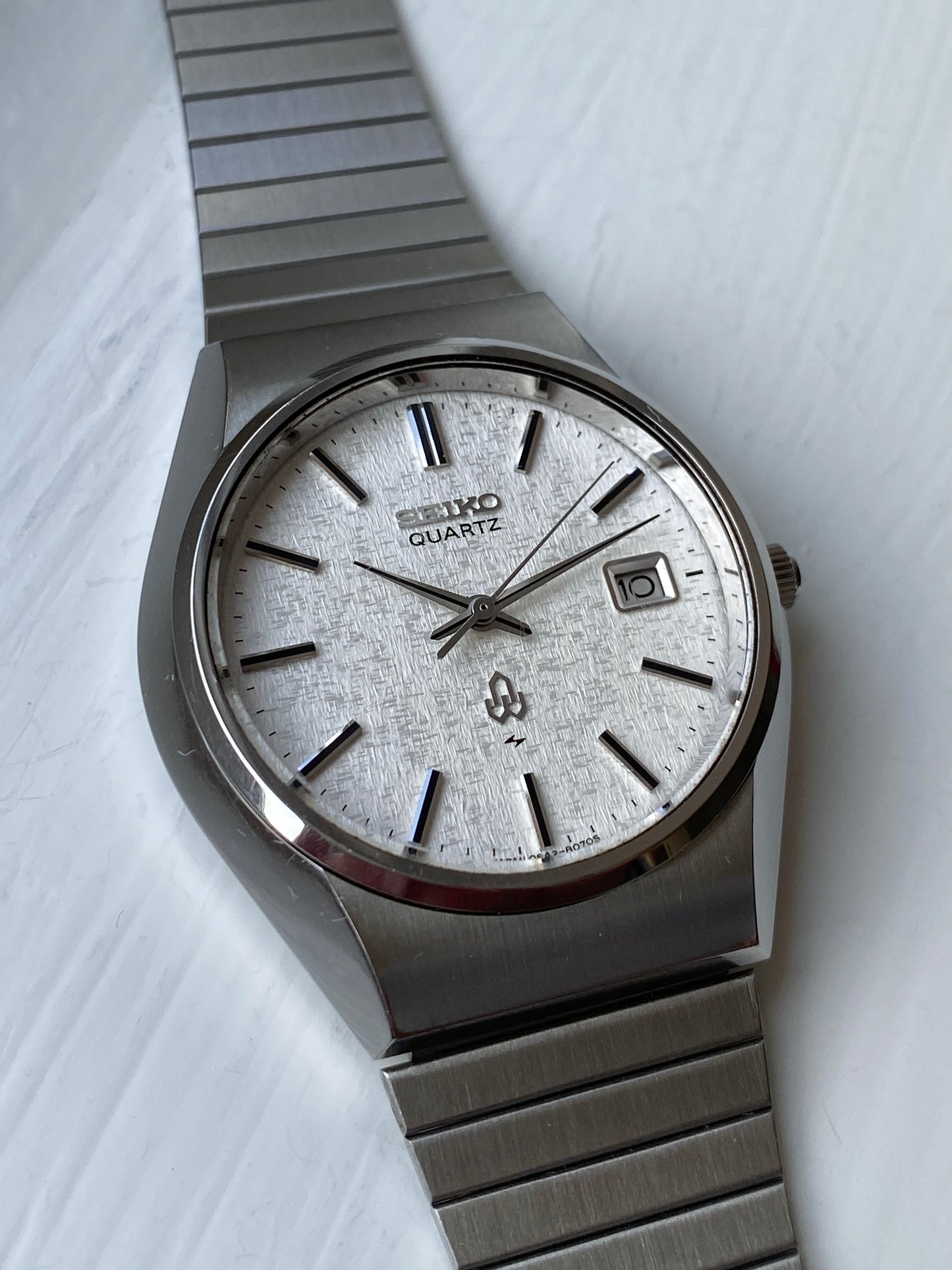 Seiko Quartz 0842-8070 'Snowflake'