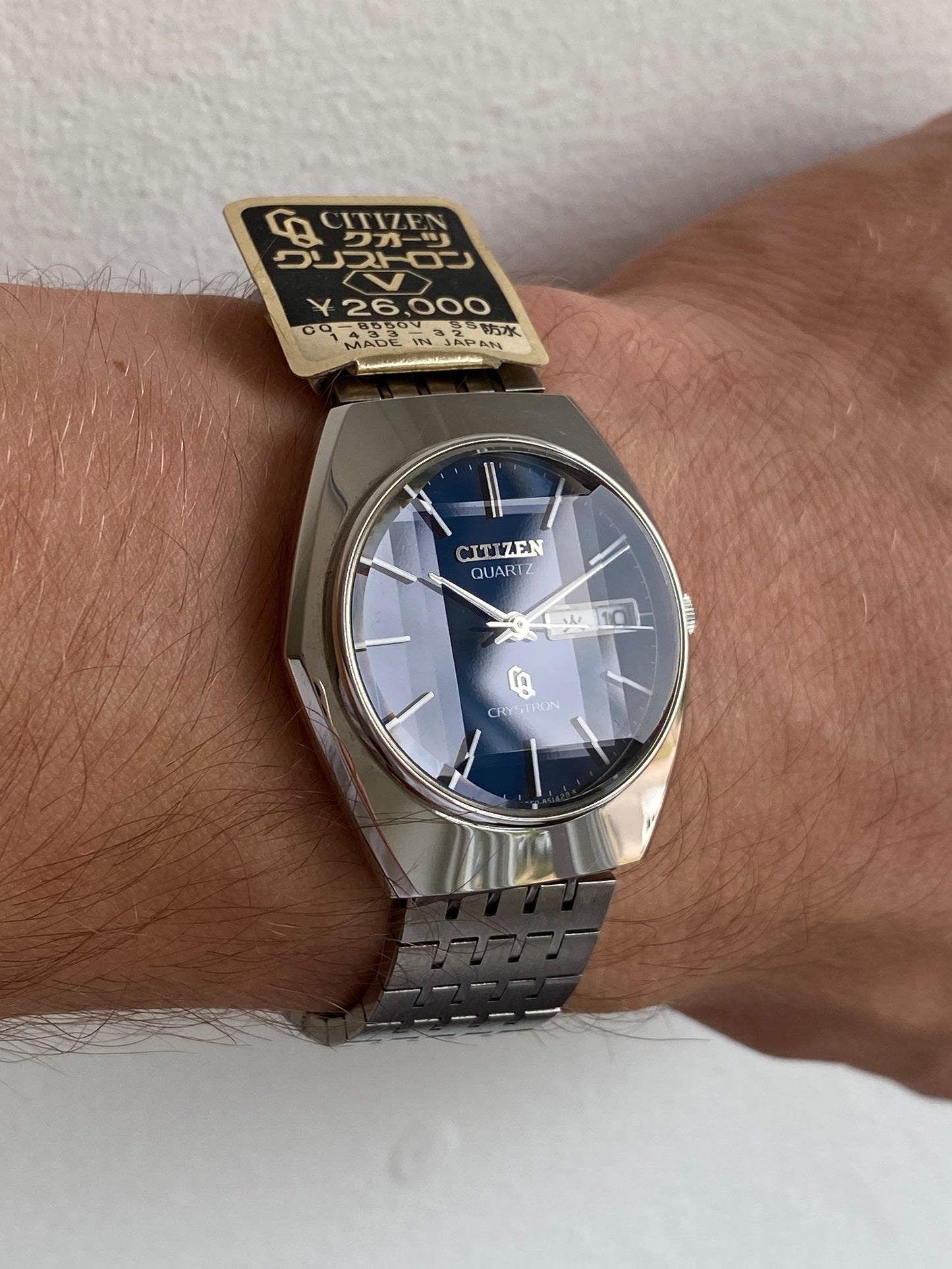 Vintage Citizen Crystron Quartz with faceted crystal and navy dial in New Old Stock (NOS) condition, wrist shot