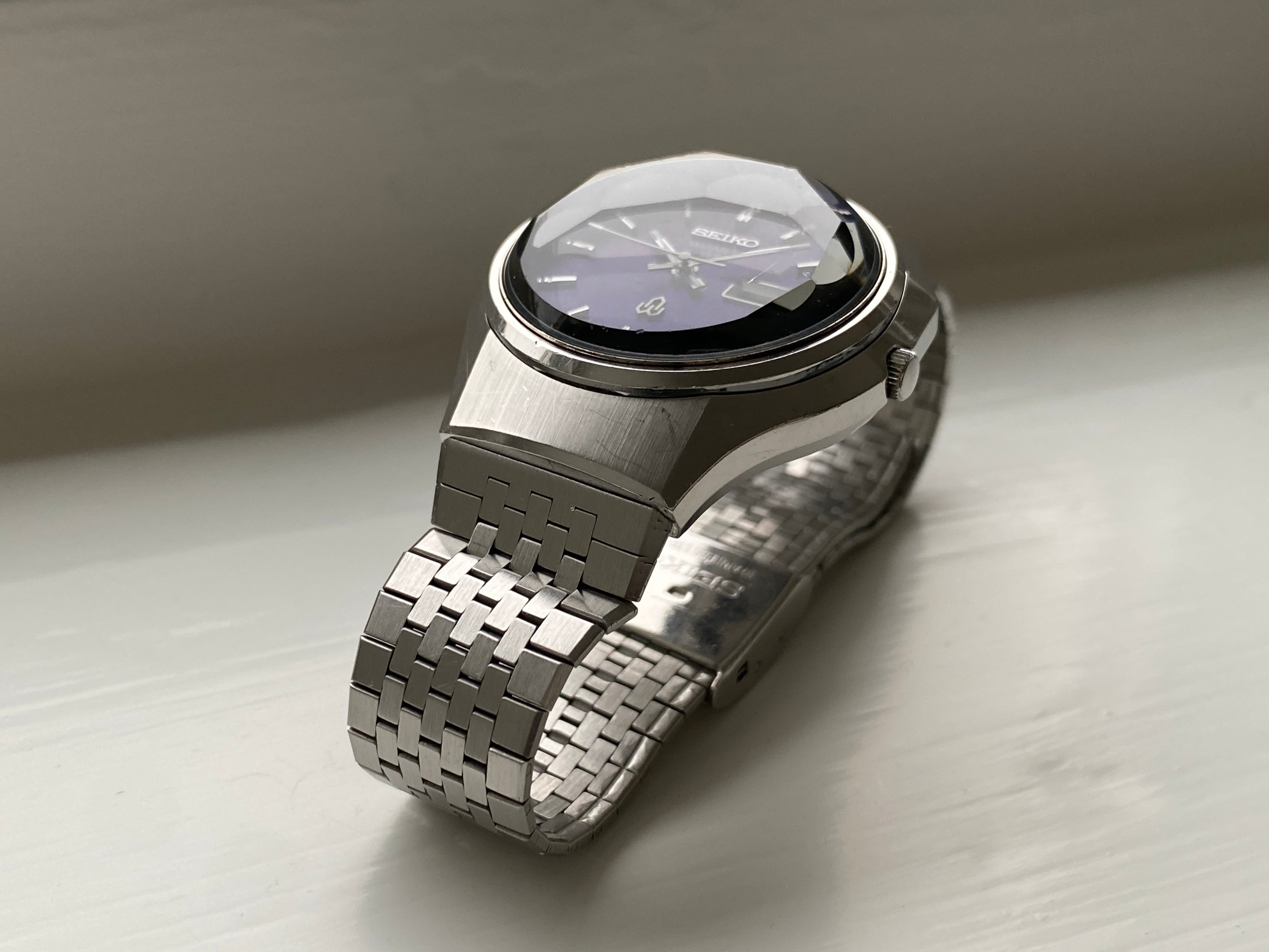 Seiko QT 3803-7080 Baby Morpho – Studio Tokei