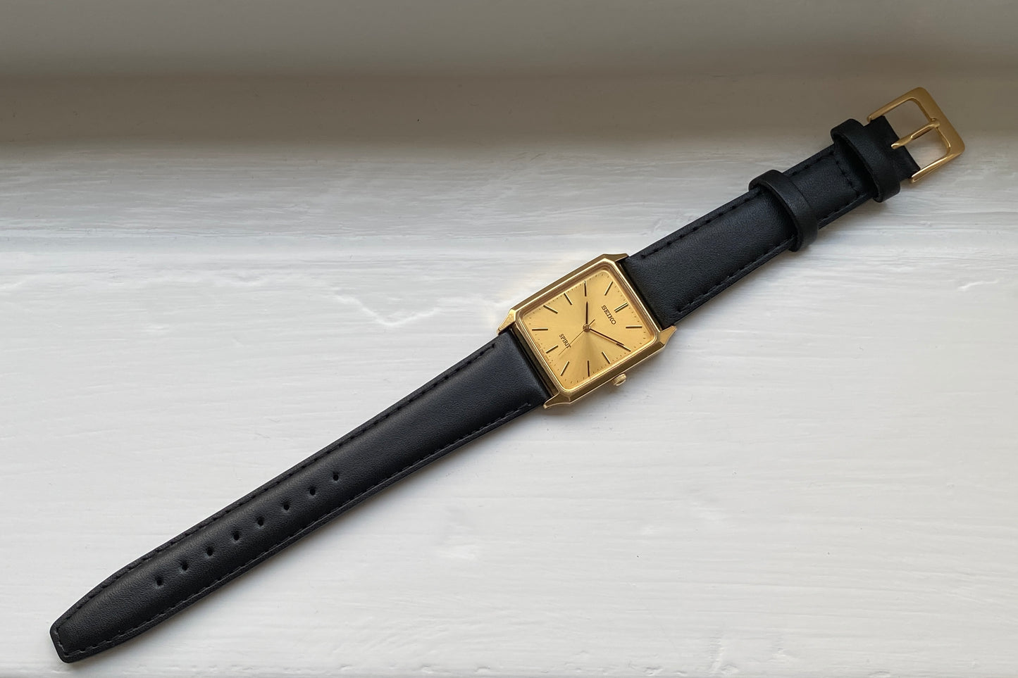 Seiko Tank 7N01-5180