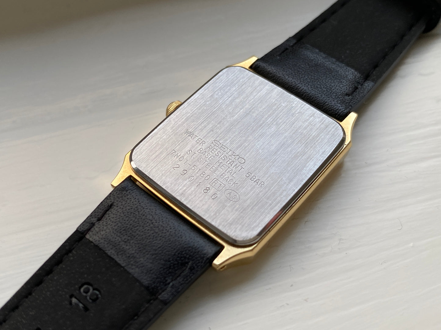 Seiko Tank 7N01-5180