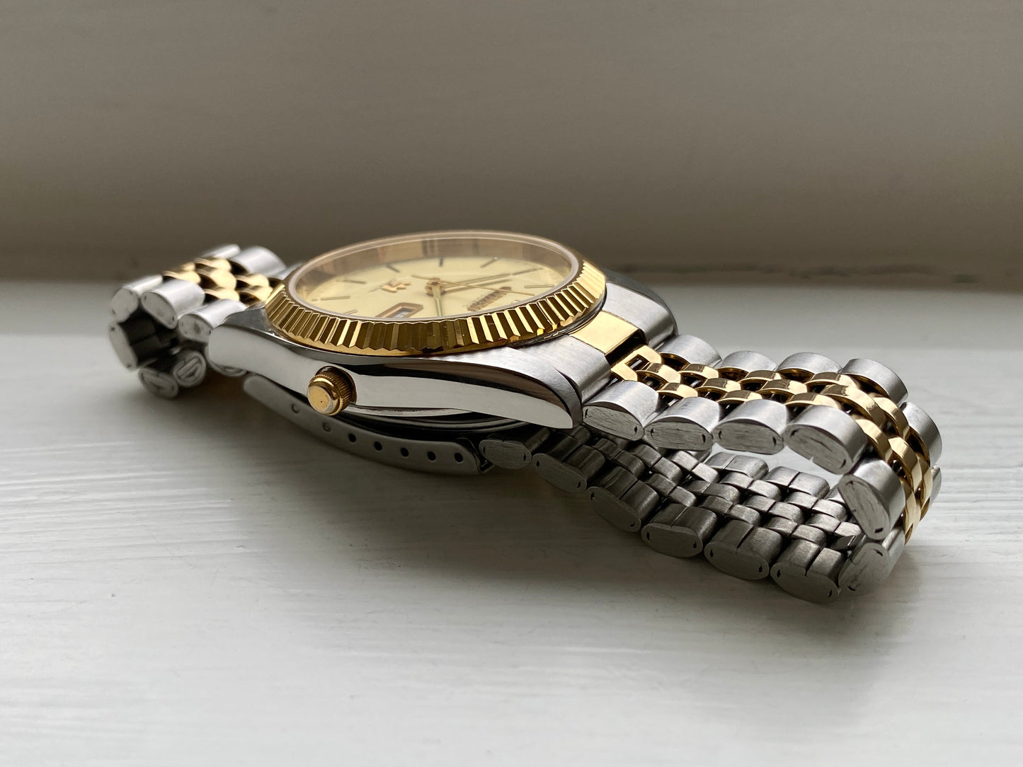Citizen Crystal 7 NOS