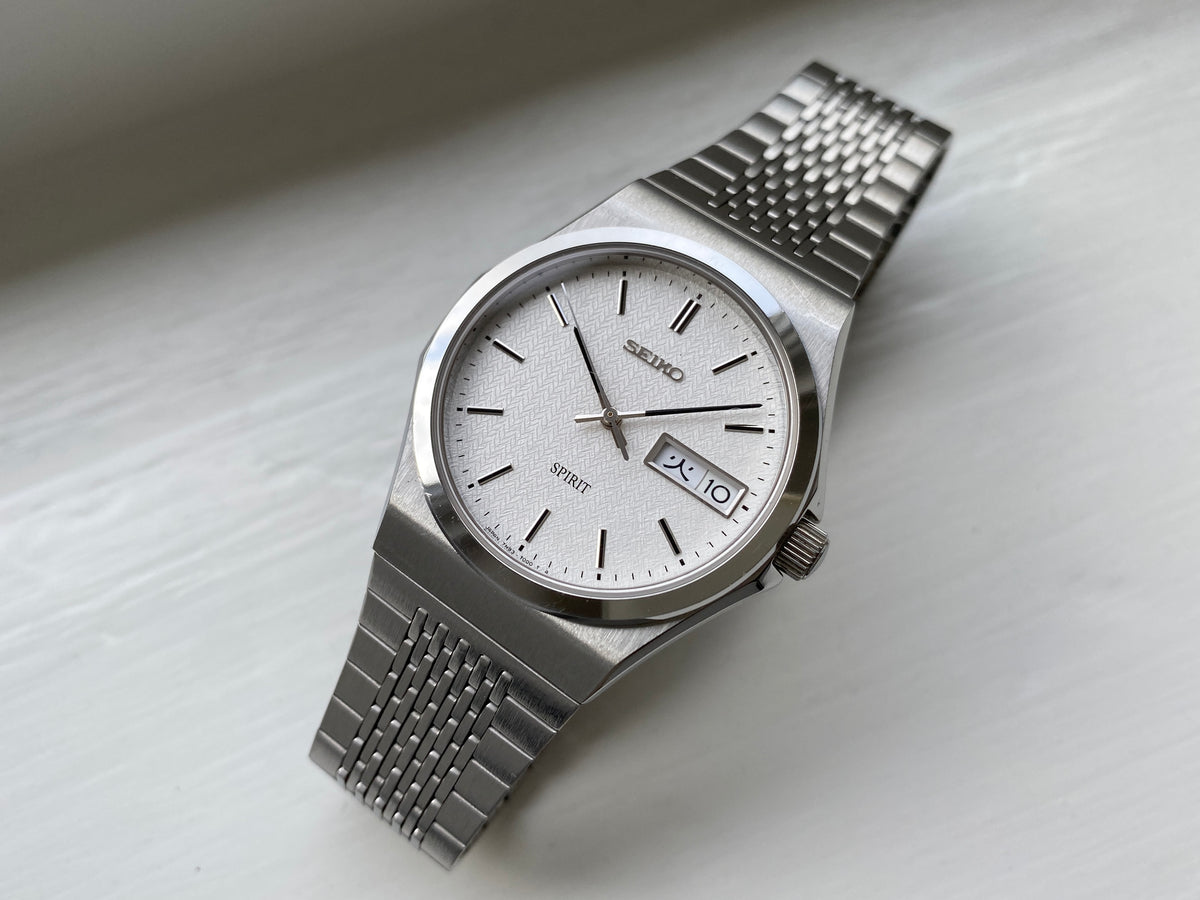 Seiko Spirit 7N93-7000