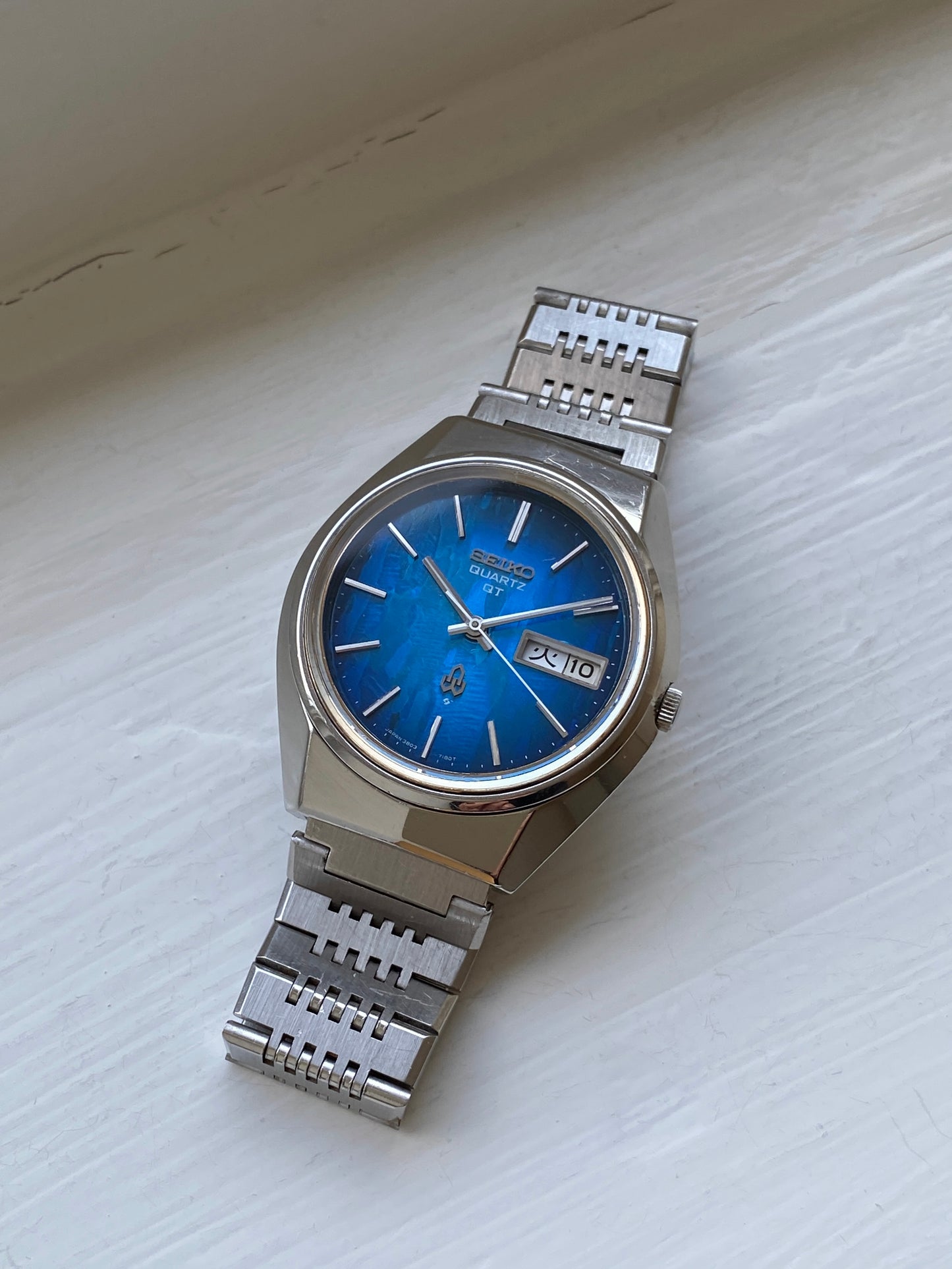 Seiko Quartz QT 3803-7100