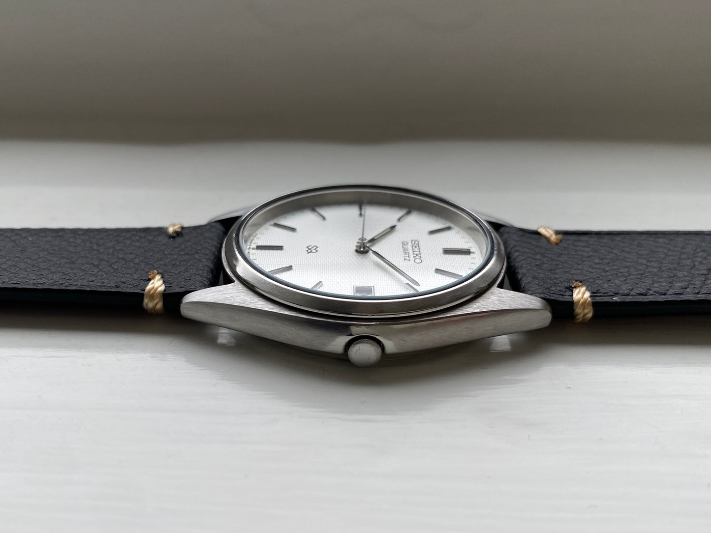 Seiko Quartz 5Y22-8A01