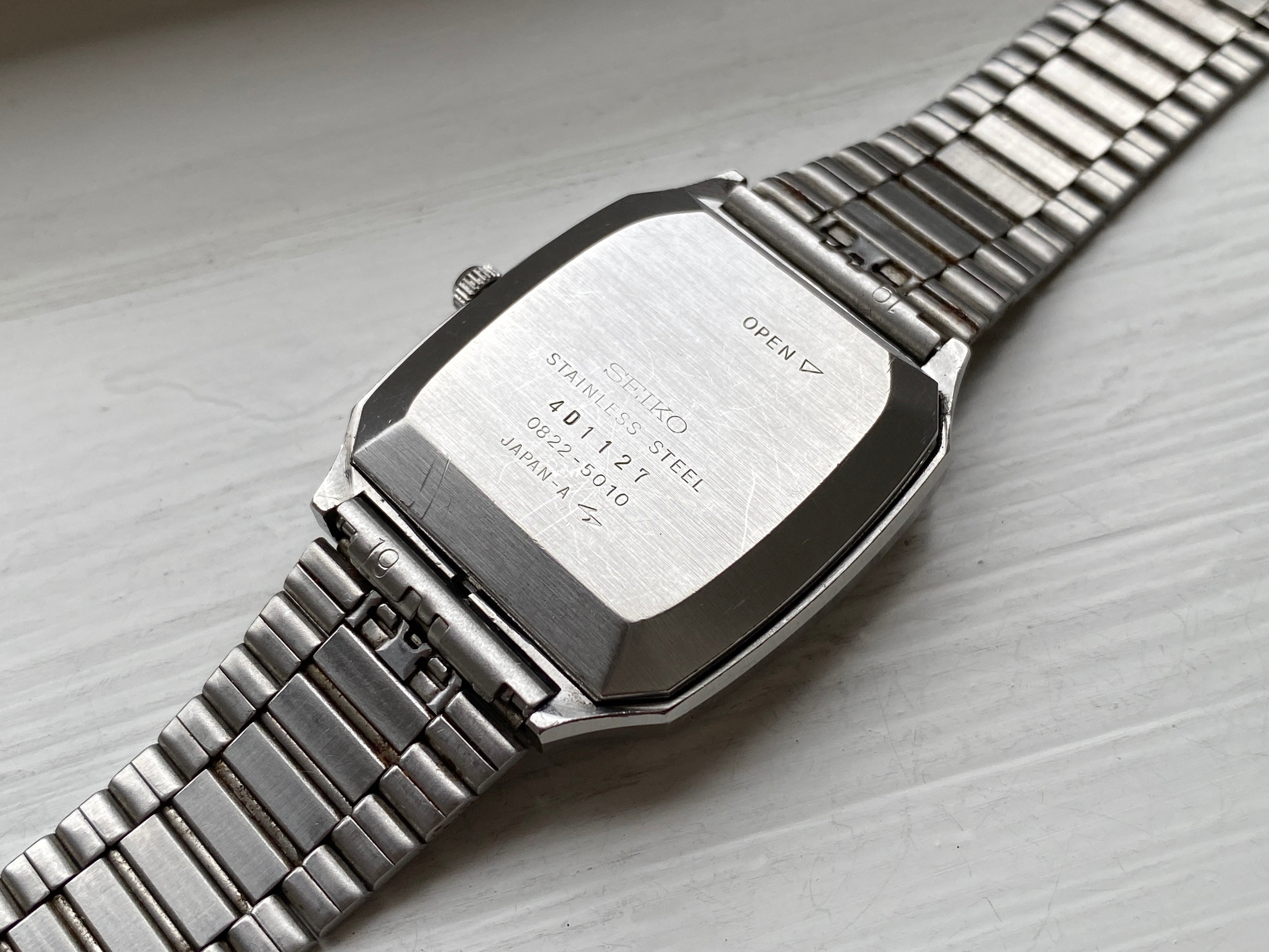 SEIKO QT 70年代QUARTZ スクエア 0822-5010 【公式通販】