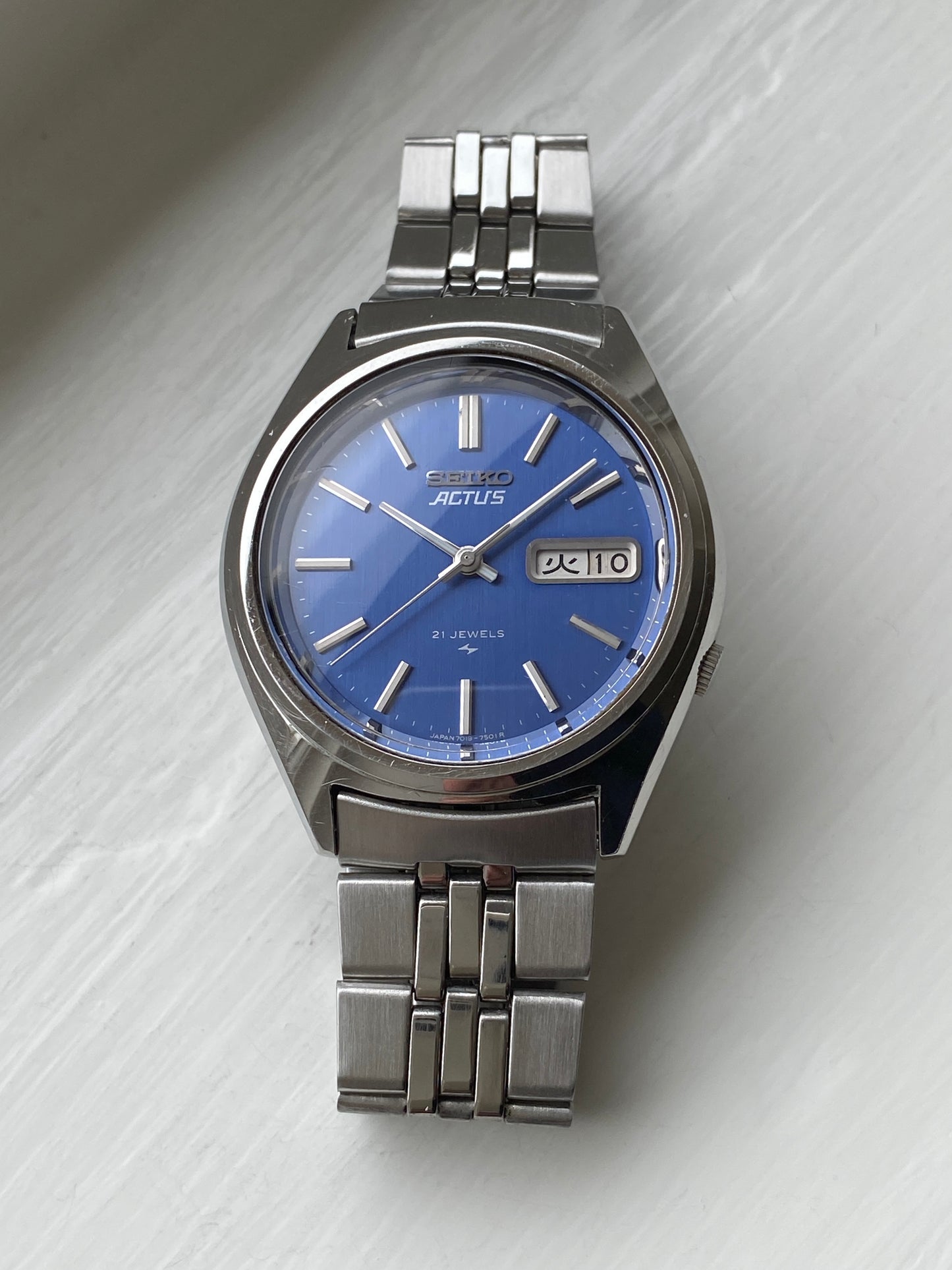 Seiko Actus 7019-7430