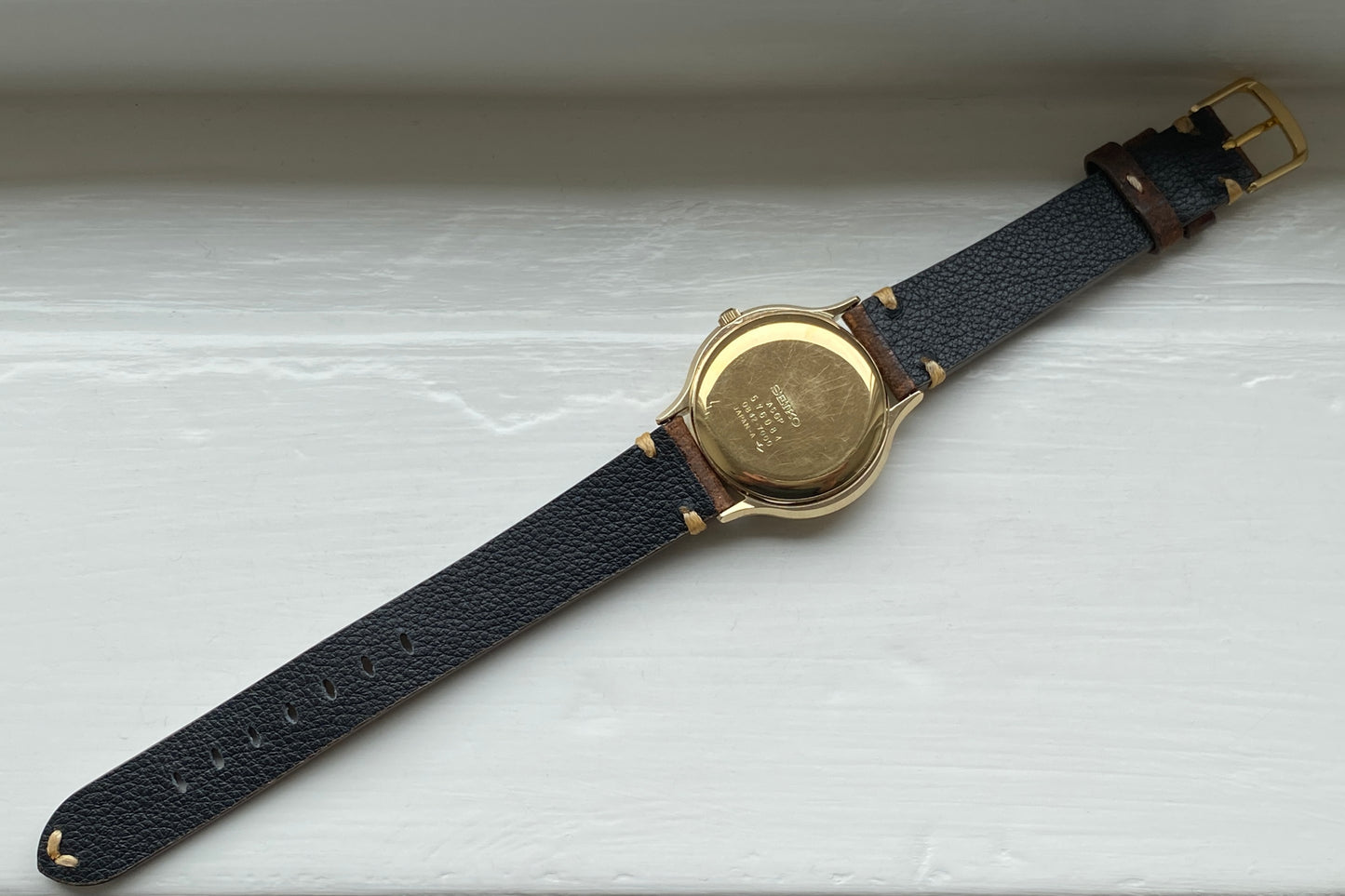 Seiko 0842-7000 Tiger Eye Stone Dial