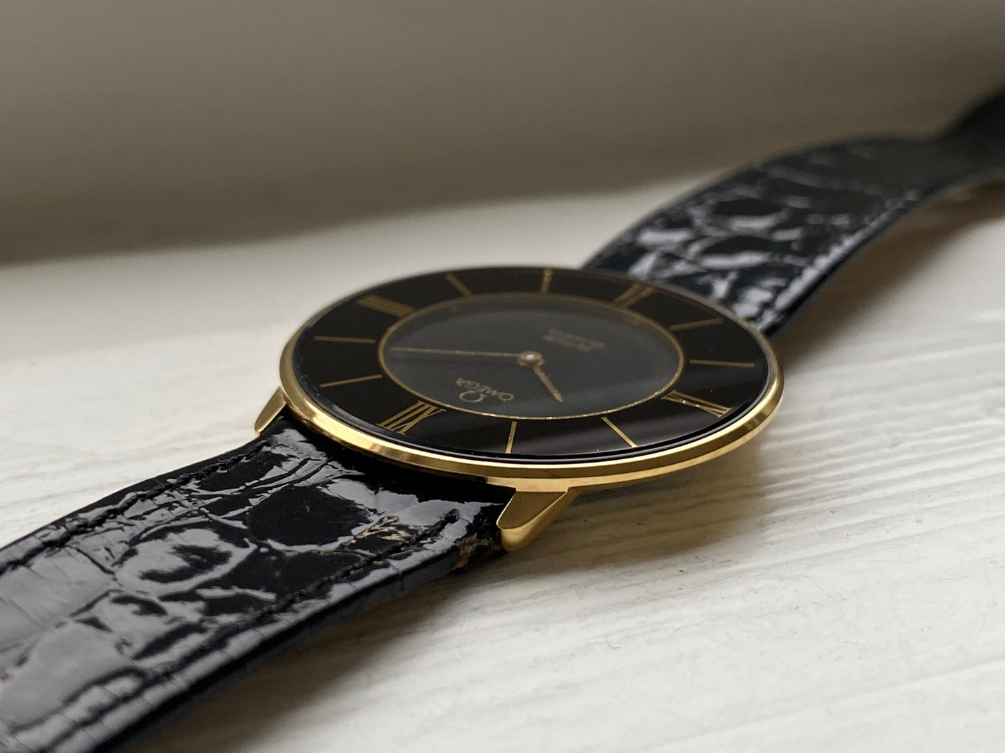 Omega De Ville Quartz NOS