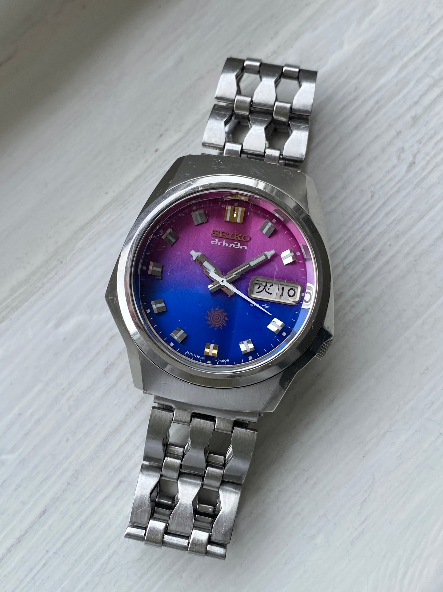 Seiko Advan 7019-7330