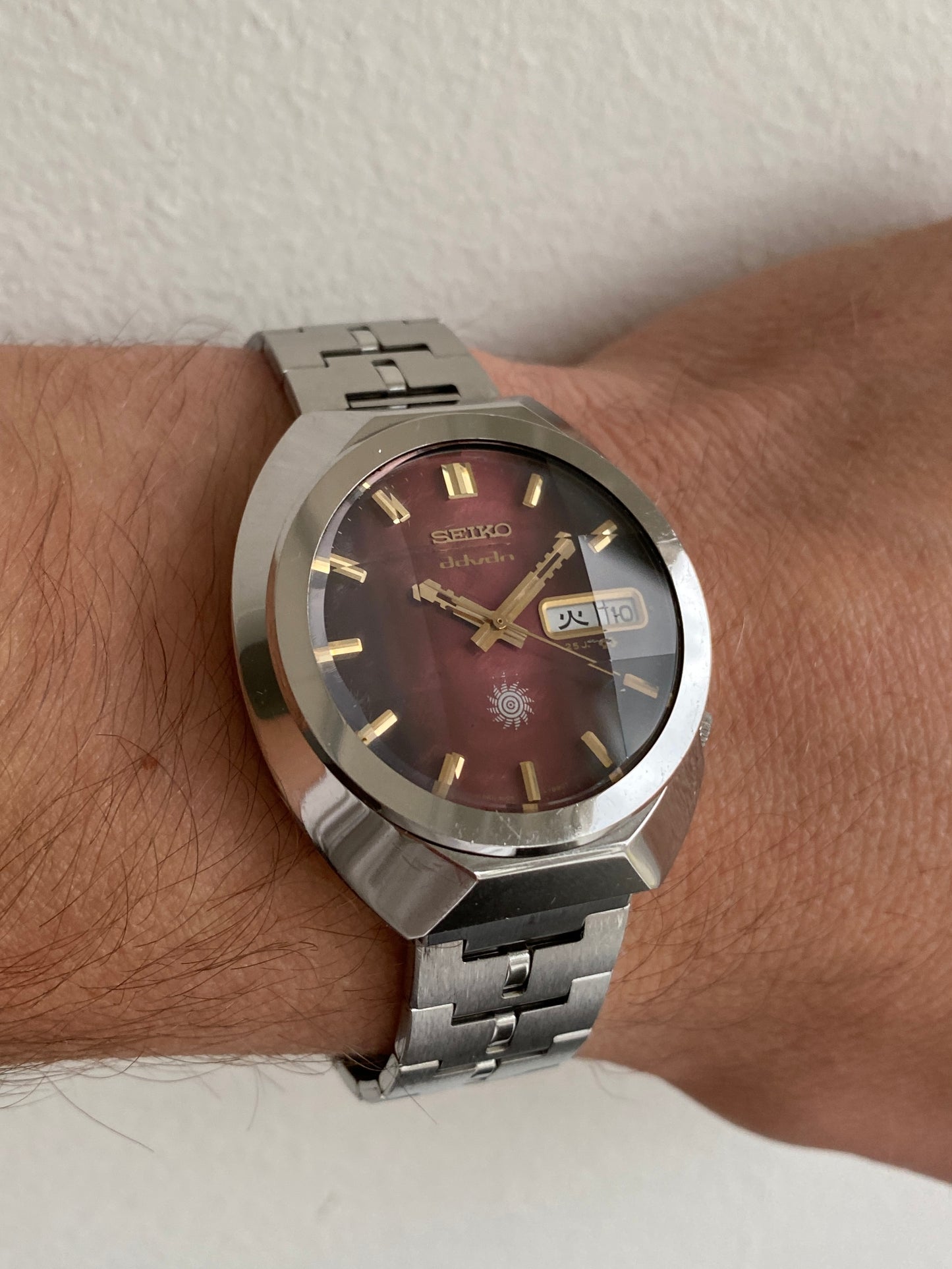 Seiko Advan 6106-7710