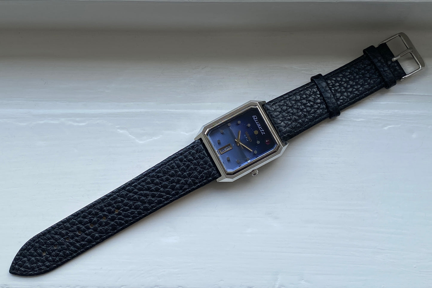 Seiko Quartz V.F.A. 3923-502A
