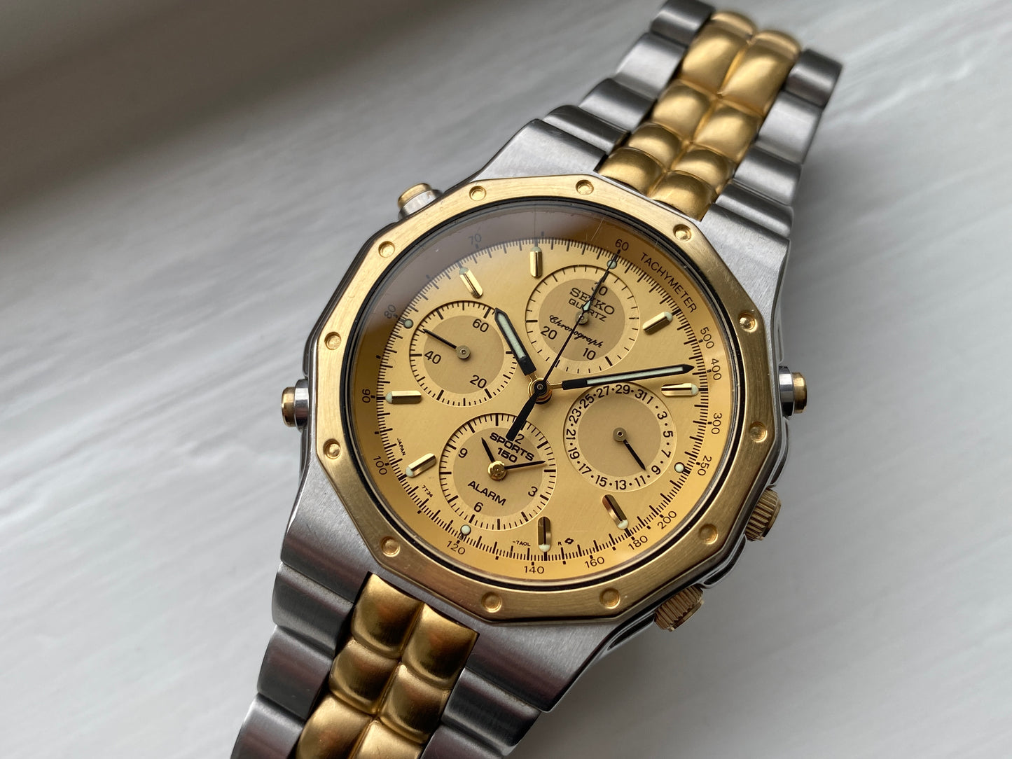 Seiko Quartz Chronograph 7T34-7A10
