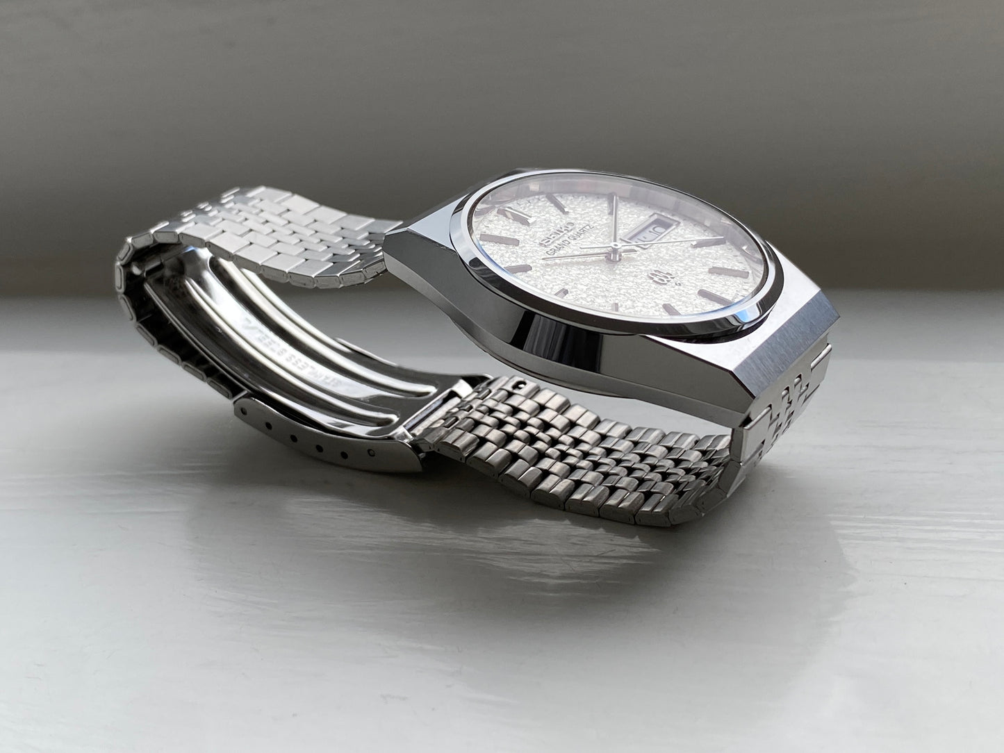 Seiko Grand Quartz 9943-8020 Snowflake - Serviced