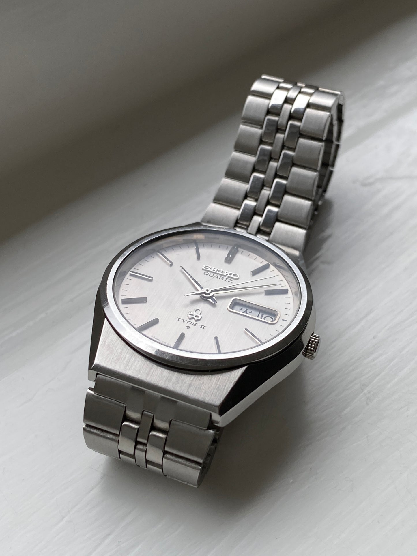 Seiko Quartz Type II 7546-8070