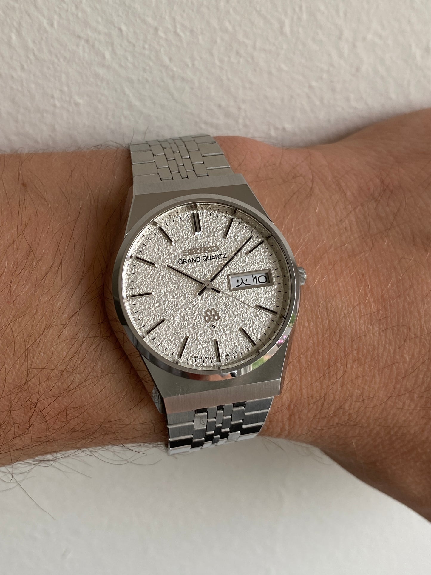 Seiko Grand Quartz 9943-8020 Snowflake - Serviced